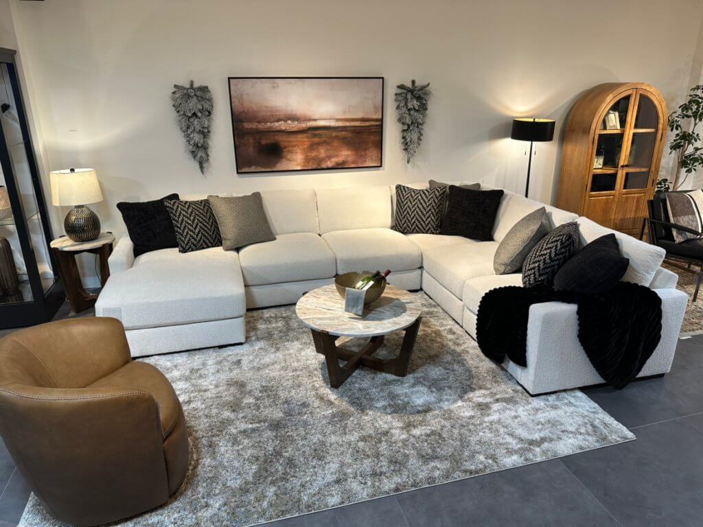 ノスタルジックムードのリビングコーデ